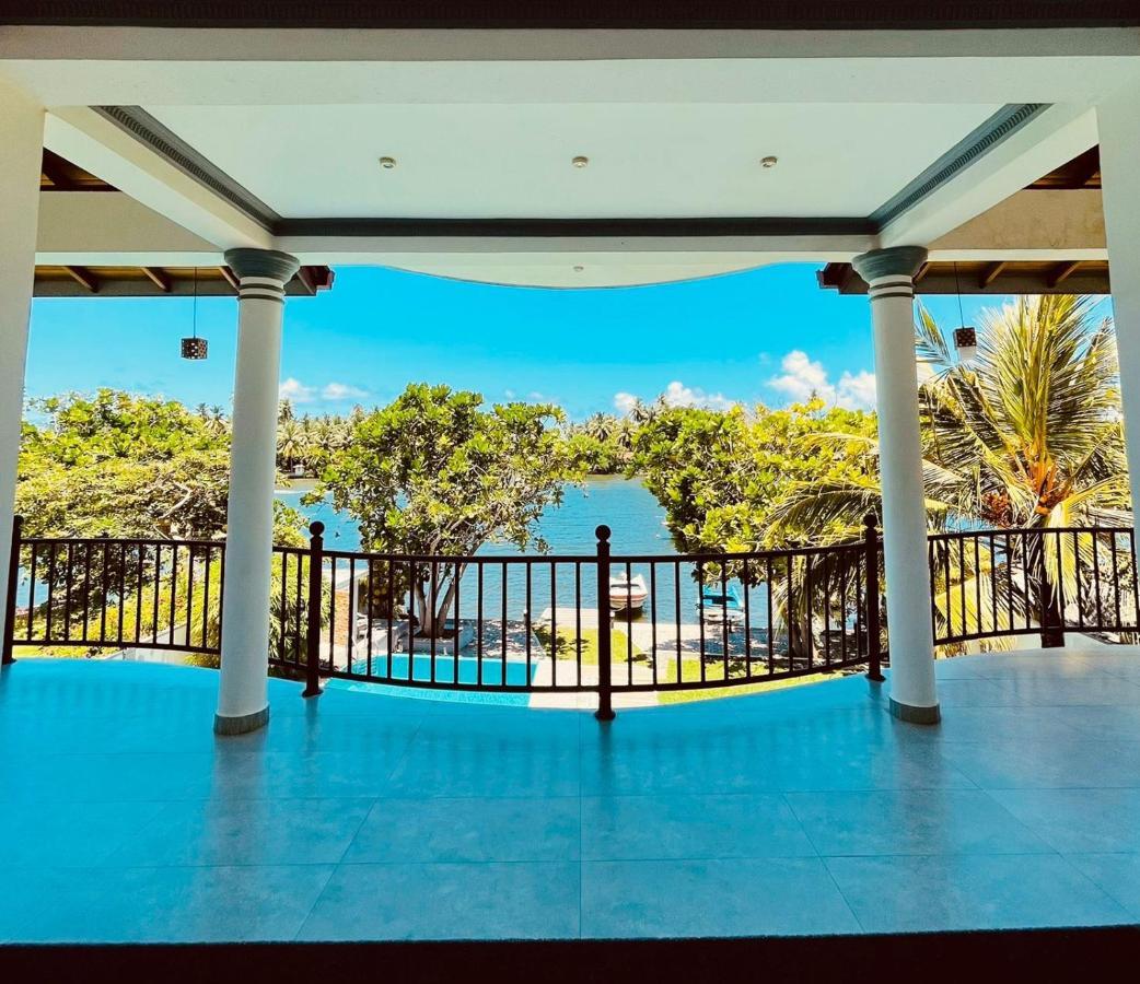 Villa Riverside 阿鲁特伽马 外观 照片