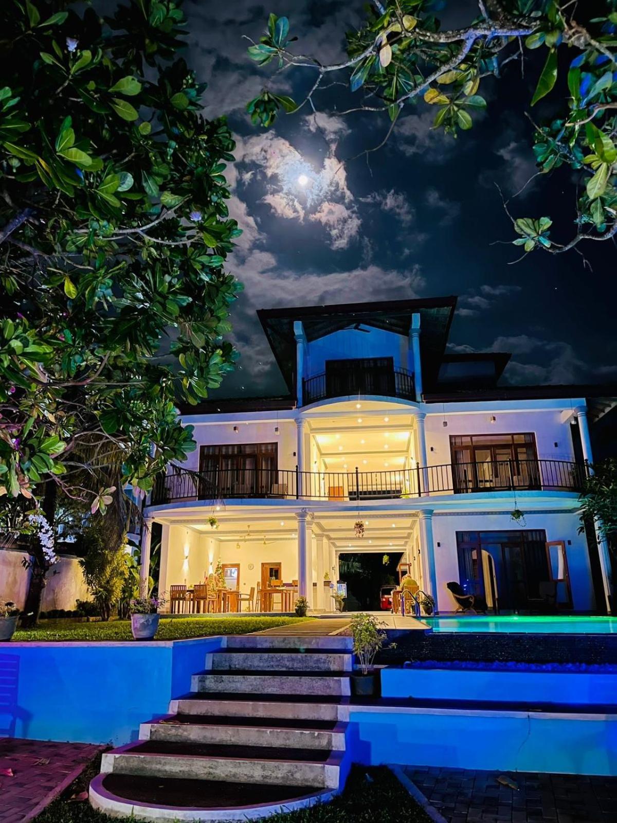 Villa Riverside 阿鲁特伽马 外观 照片