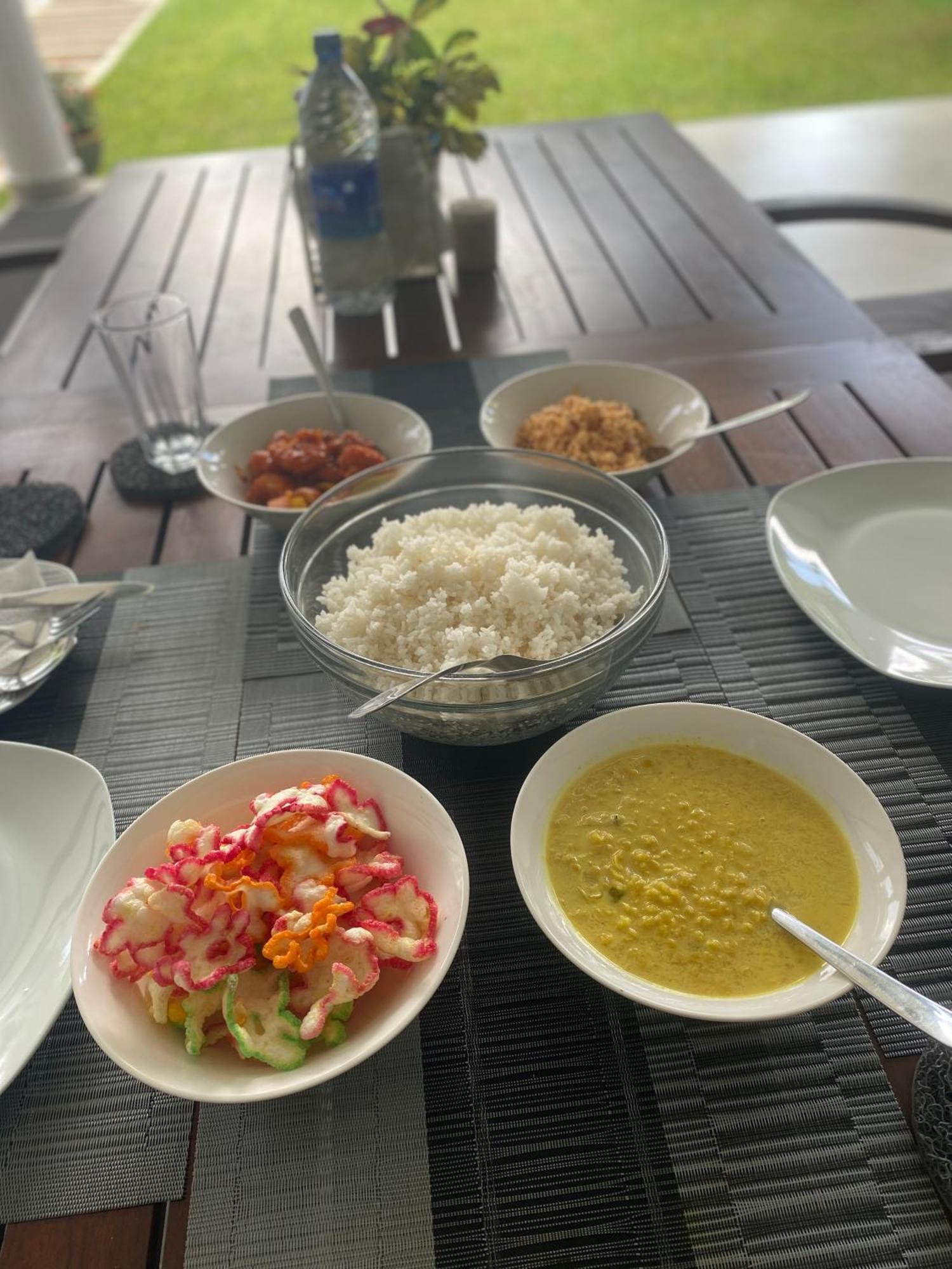 Villa Riverside 阿鲁特伽马 外观 照片